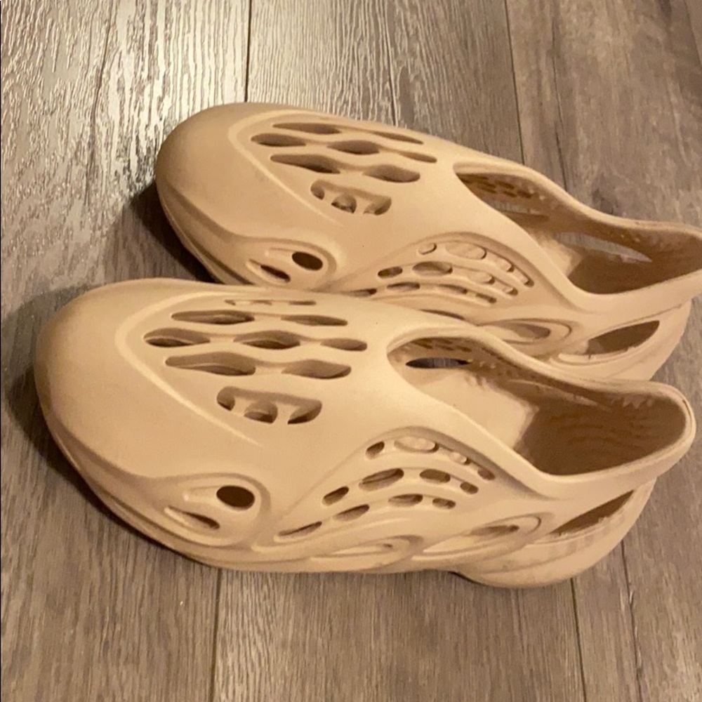 Yeezy Foam Runners